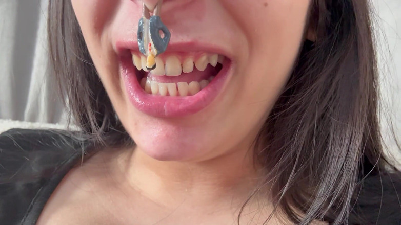 AmayaMori: La ragazza gigantessa si mette il suo piccolo marito addosso