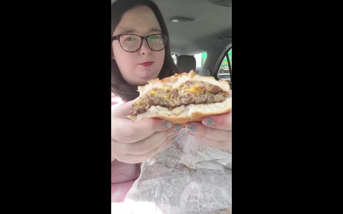 SSBBW Lady Brads: Gorda gordinha burger king enchendo