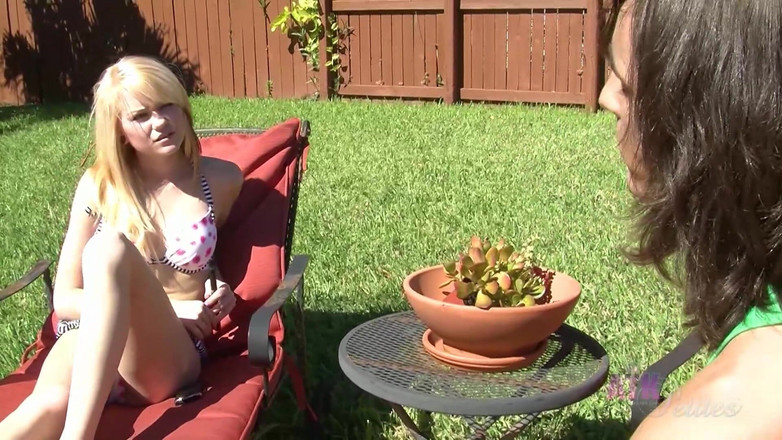 ATK Petites: Kouření.