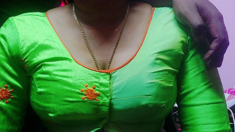 Desi Mohini: Người phụ nữ Ấn Độ nóng bỏng và ngon ngọt ngoại tình...