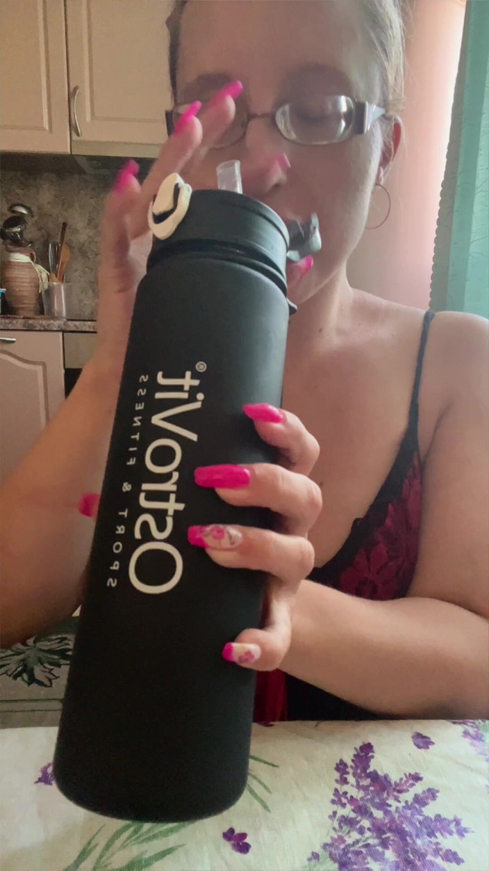 FinDom Goaldigger: Eyeglasses, nettoyage ASMR