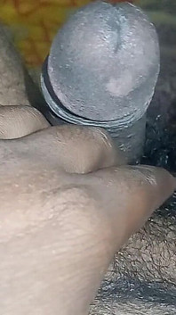 Une femme mariée de Mumbai suce ma grosse bite indienne