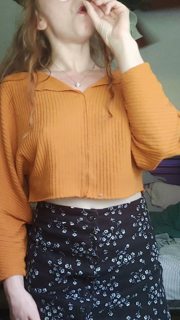 MandyFrizzle: Smoke and Tease