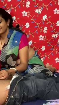Memek cewek nakal sange ini dientot habis-habisan sama kontol besar sampai matanya menerang keenakan