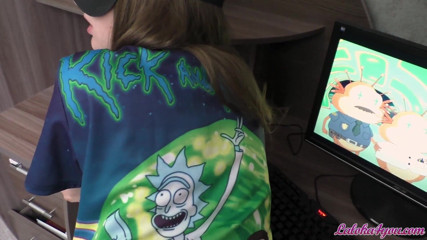 Laloka4you: Namorado distraído de Rick e Morty para a foda apaixonada