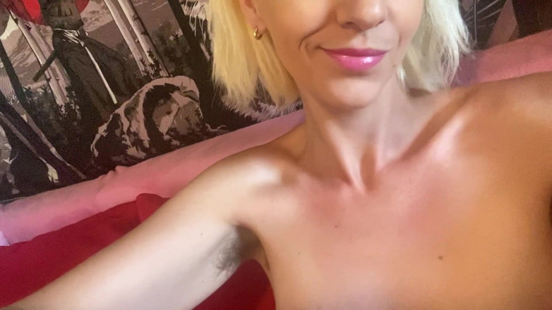 Cuteblonde666: 내 메이크업을 하고 있는 동안 날 지켜봐