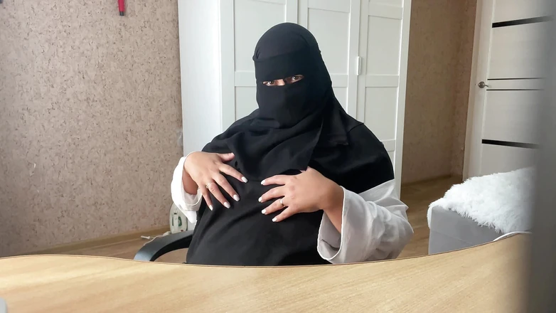 Lux Eva: Arabic Muslim Girl with Big Boobs in Hijab Sits on...