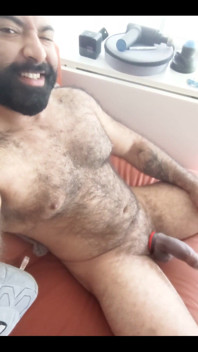 Who Wants to Come Service Stepdaddy While He Watches a Movie?