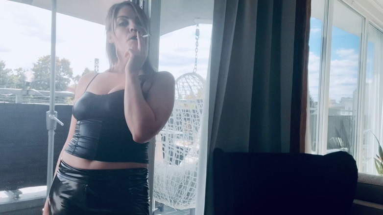 Naughty Natascha: Velvet session 02