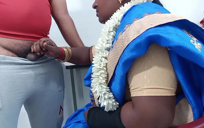 Veni: Desi Tamil Bhabhi Sucking Devar Cock and Hard Doggy Fuck