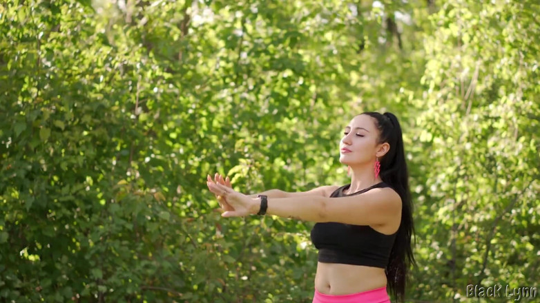 YSP Studio: Outdoor Yoga PAWG Girl Made Me Fuck Her