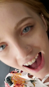 Inocente linda Kate Bloom quiere una preñada