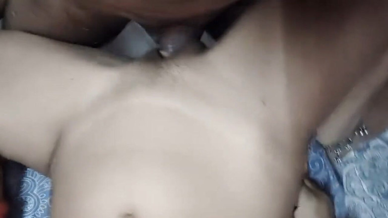Angel -M: Passionerat sex med en stor kuk