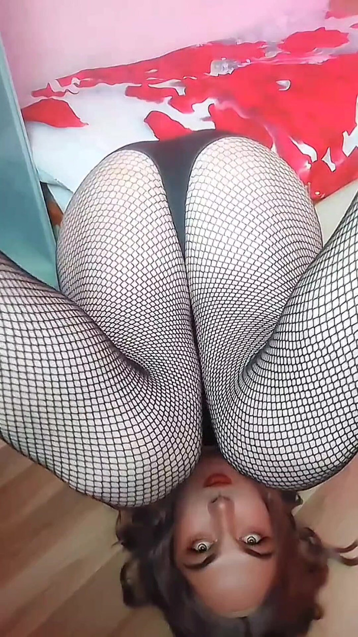 Kitty_Cross: 释放你内心的女神：kitty的授权舞蹈教程！