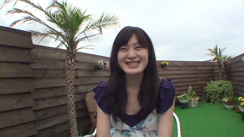 Asian Mature Climax: Sladká asijská kočka odčerpává tvrdý penis v POV