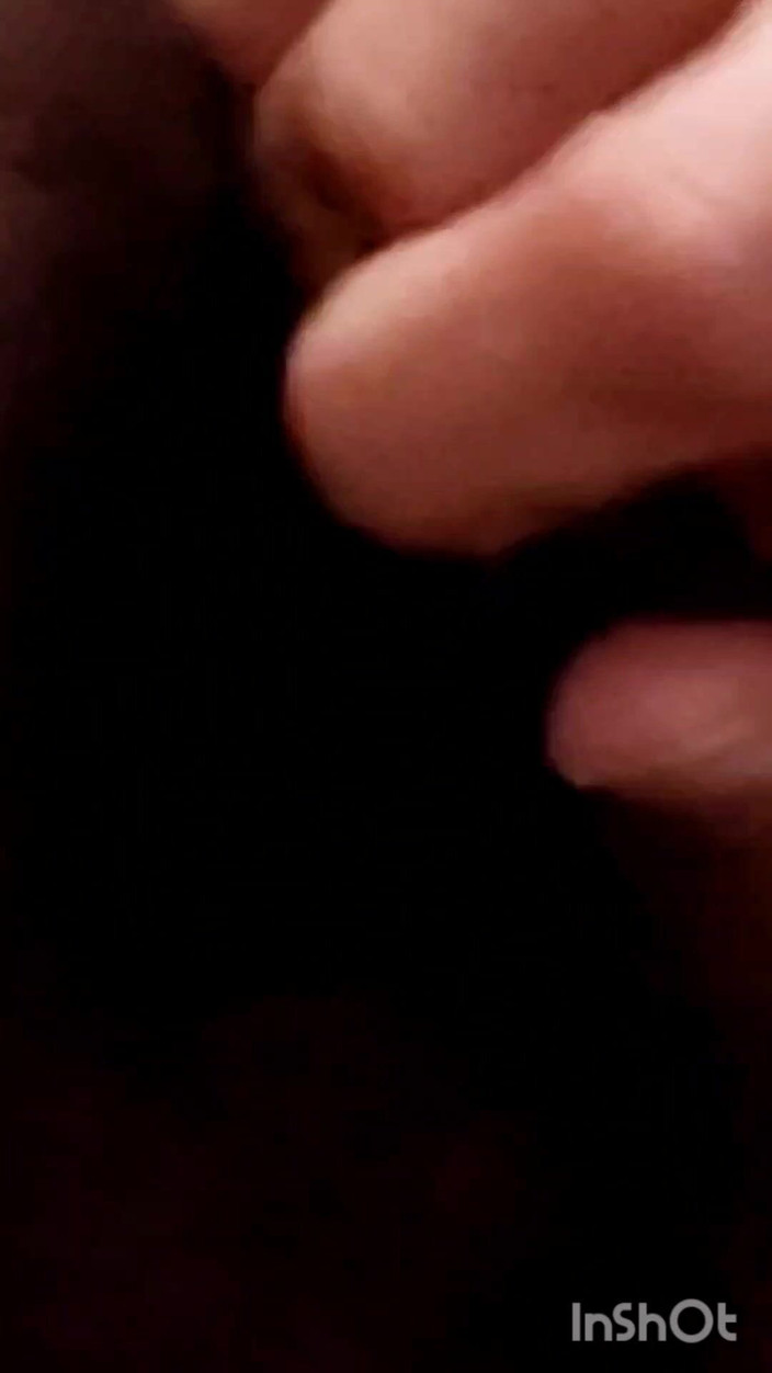 Grayalpha: Dildo v zadku (zblízka)