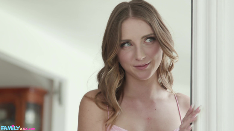 FamilyXXX: Cute Stepsis Macy Meadows Becomes a Lucky Mans Fantasy