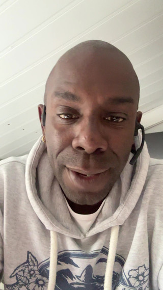 BBC Joss Lescaf: Mám pár minut na rychlou masturbaci