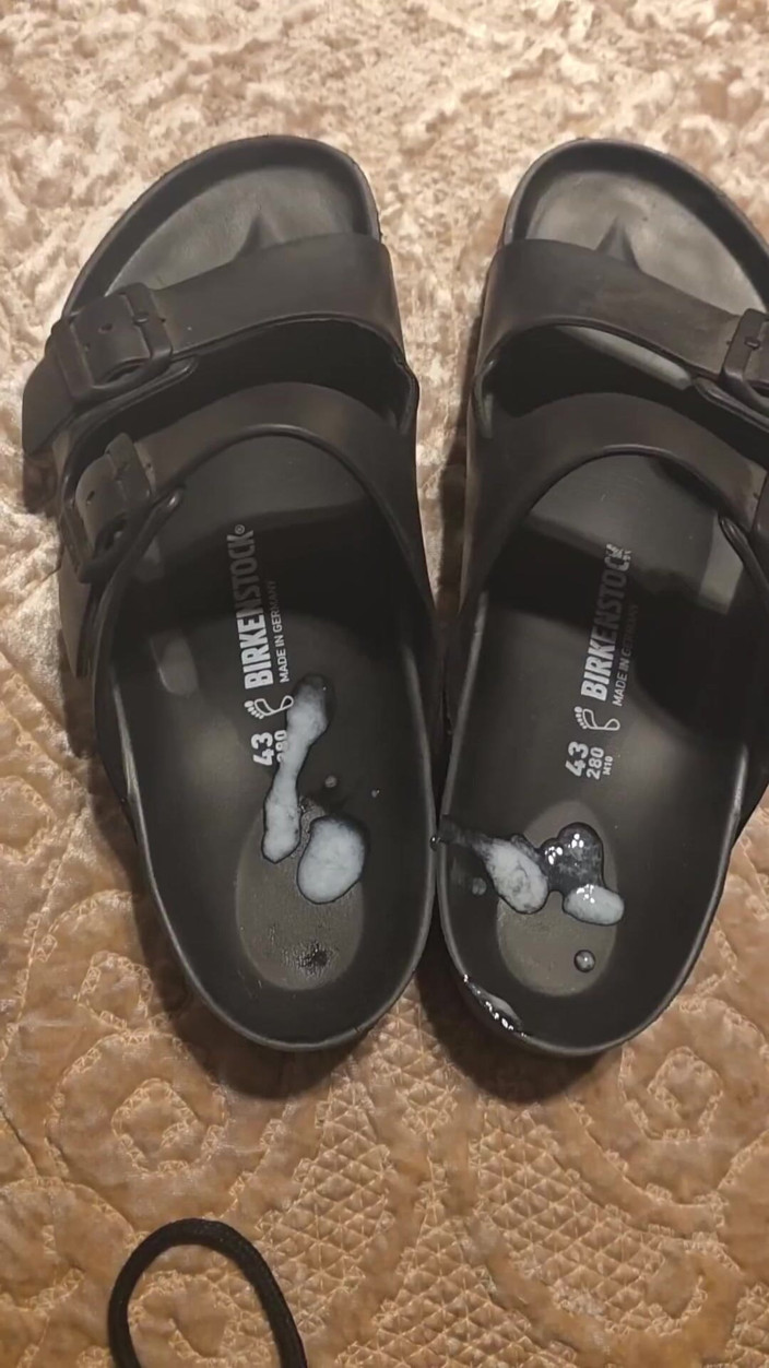 Mr Dimples: Sborro sulle mie birkenstock