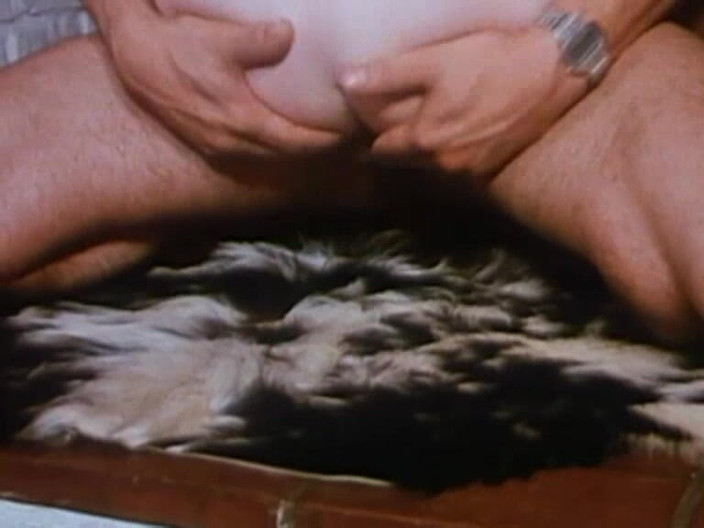 Java Consulting: Marion Webbs Explicit Oral &amp; Vaginal Romp i scen 5: "secrétaire Sans Culotte" 1979 -...