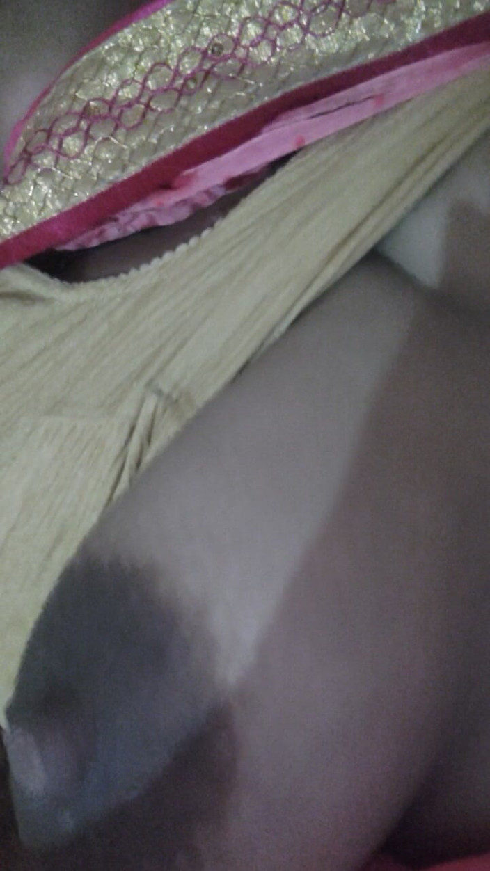 Dr_doom21: Land Se Tadapti Bhabhi Mote Bubu Rasili Bur