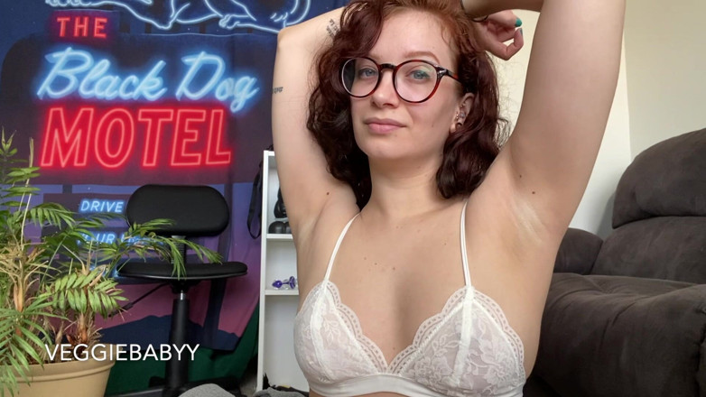 Veggiebabyy: Uderz w moje pachy - Ogolone pachy JOI