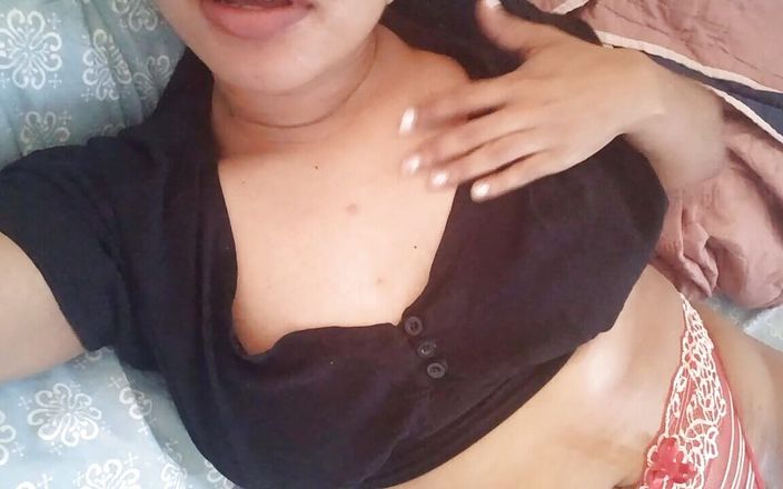 PATY PATY: Vidéo maison réelle ! Une fille délicieuse fait une matinée pesée...