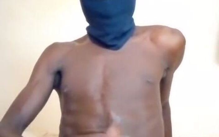 Bahati: Заполни мою большую дырку и скачи на моем большом хуе, детка