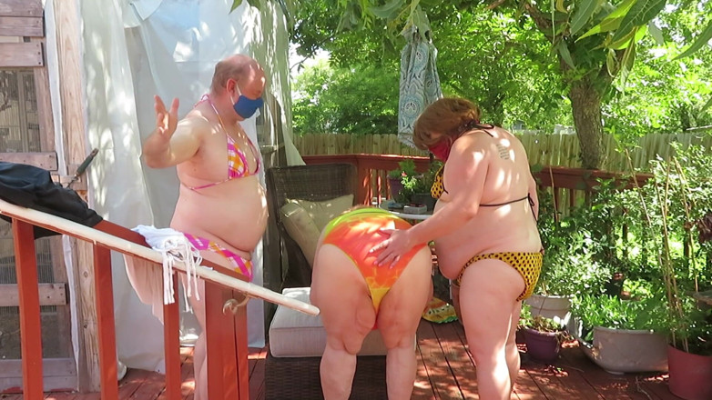 BBW nurse Vicki adventures with friends: Відлупцюй мене заради тата