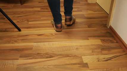 KimisWorld: Naylon Çorap ve Skinny Jeans - Klasik Sandaletlerde Sarkan