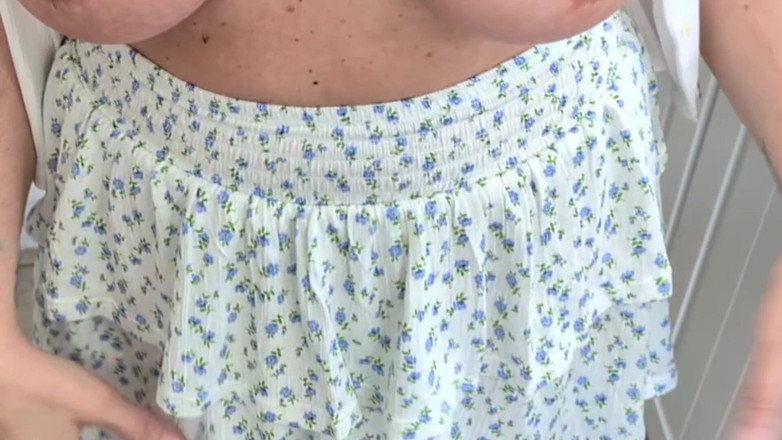 Roo Smith: Zdradzająca żona rucha się z sąsiadem