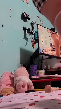 Mengongkek pantat saya dengan dildo dan minyak