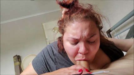 KikiPlumpAss_FH: Morgen blowjob mit sperma