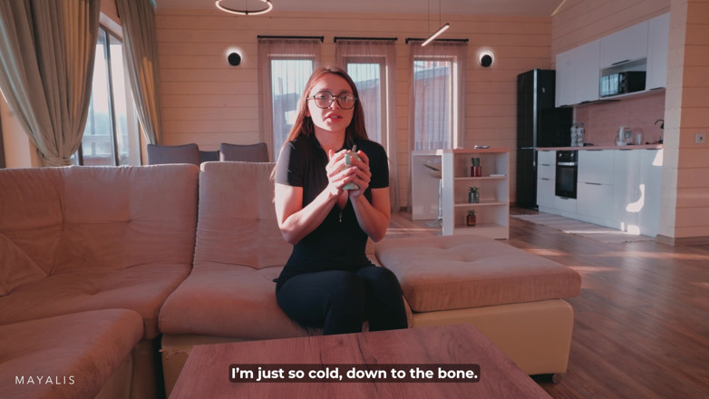 Lily Cute: Hete vreemdeling klopt - ze laat hem binnen om op te...
