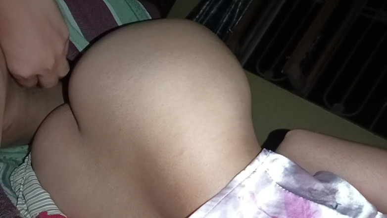 sashaa: เย็ดตูดภรรยาสาวสวย