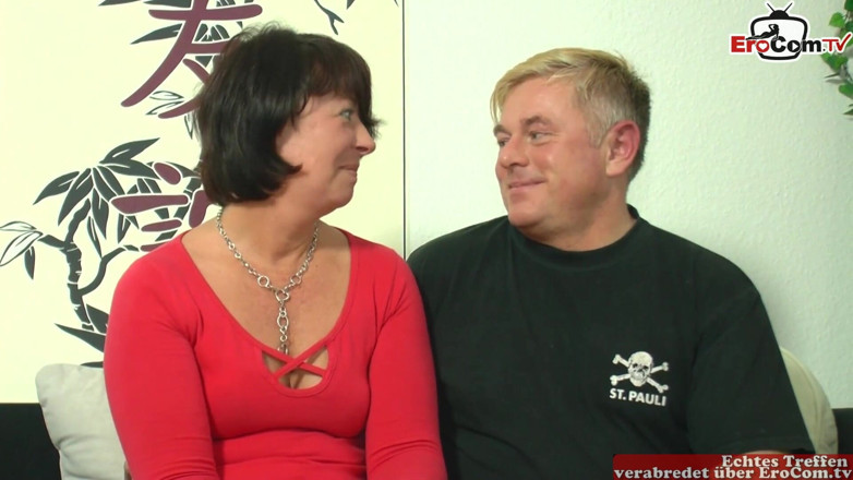 EroCom: Natural mature milf shared by her husband in a threesome...