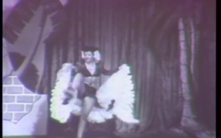 Vintage megastore: Vanessa Del Rio Lusty Latinos - (filme reestilhado em Full HD