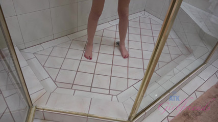 ATK Fans (Girlfriends): Virtual handjob/blowjob/footjob with Mollie Manson