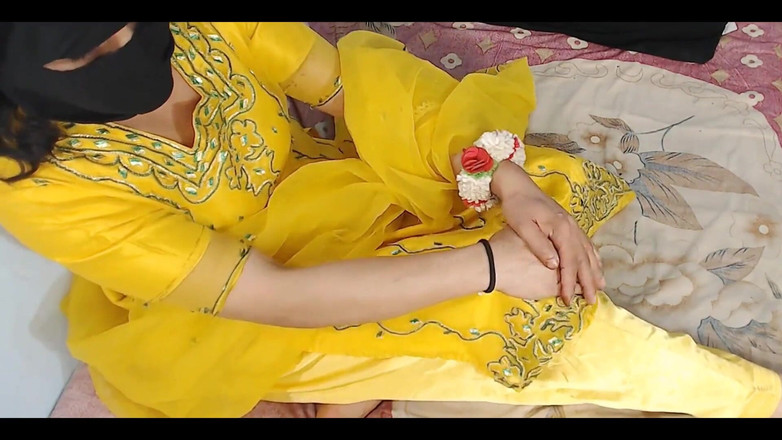 Netu: Mehndi Noc Krásné Honění Velkého Čůráka Devar Dostala Sexy Indická Bhabhi...