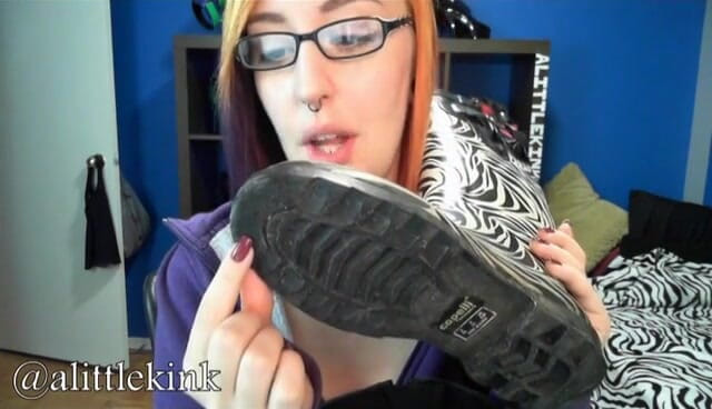Miss Faith Rae: Lick my rainboots