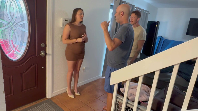 Island Boy Vids: Presa Melanie Hicks em Between Two Cocks