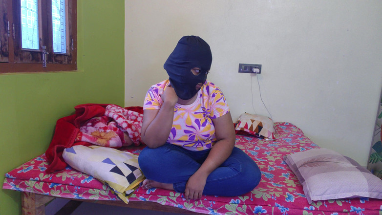 Hotty Mona: Vero fatto in casa godendo il sesso da vicino di...