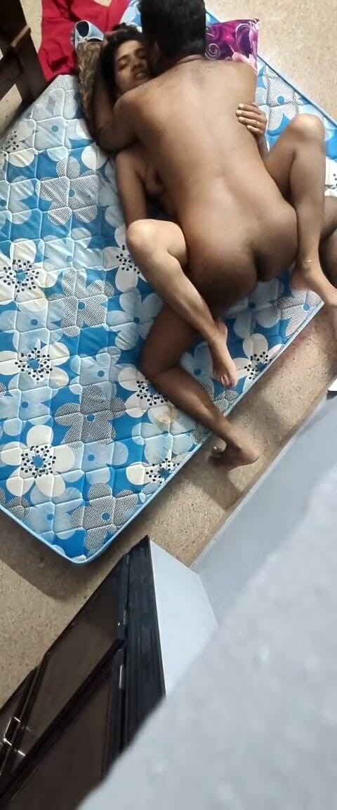 Playboyvinz: Cặp đôi tình dục tại nhà