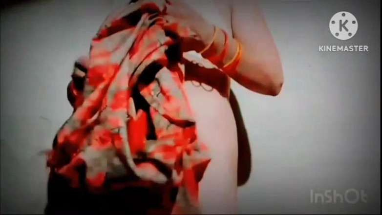 TricolorMusic3: Hot Sexy Bhabhi's Hot Youth Is at Its Peak, I...