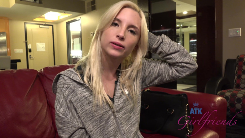 ATK Fans (Girlfriends): Piper perri ile Las Vegas'ta sanal tatil bölüm 1