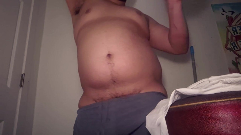 NakyJoss: Mollige Muskel-ball-bauch Bläst