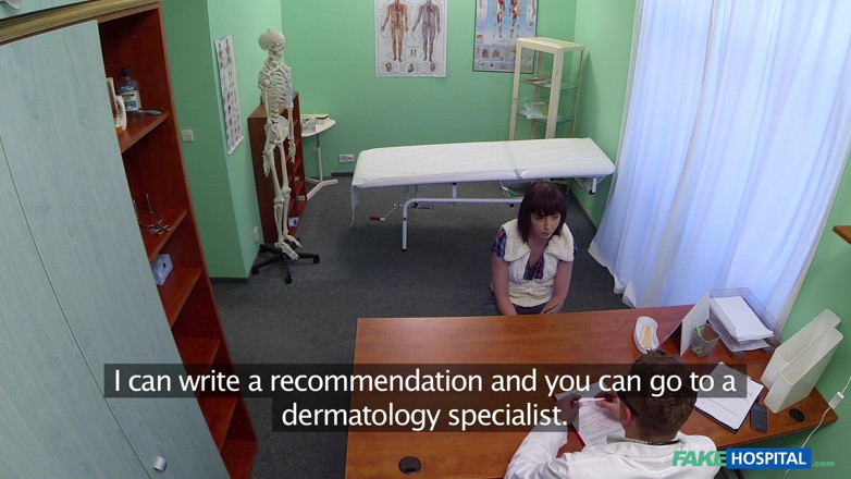 Fake Hospital: Fake Hospital - Doctor Prescribes a Heavy Dose of Oral Sex...