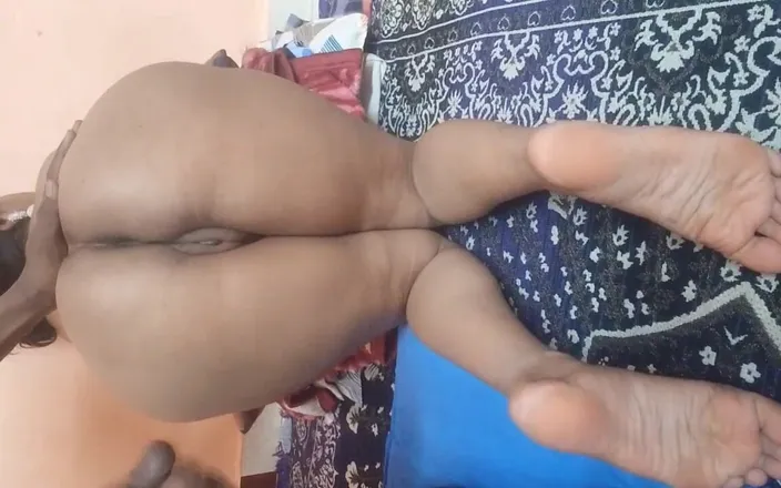 Karnataka: My Friend Wife Fucking Frist Time