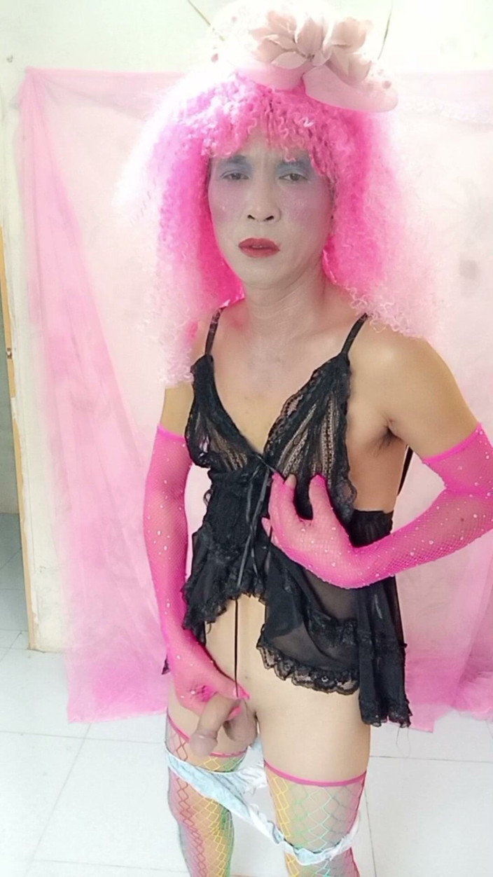 nguyen dang thien tri: Oanh Le Transgender Wearing Sexy Clothes Stabbing Her Cock