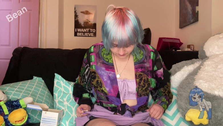 Alice Bean: 30 Sneezes in 10 Minutes